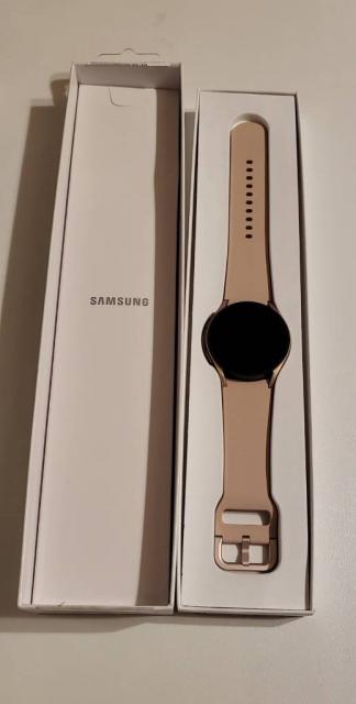 Išmanusis  laikrodis Samsung galaxy watch 4