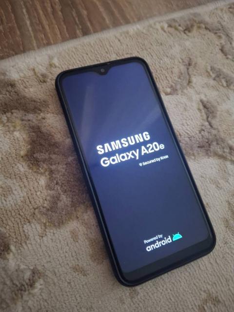 Samsung galaxy A20e