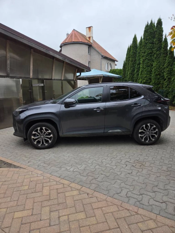 Naujas automobilis Hibridas, Vilnius — 2/3