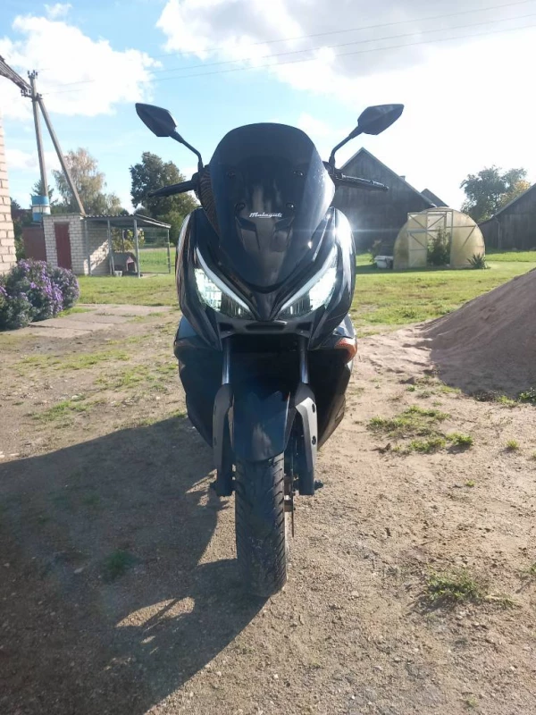 Parduodu malaguti medison 125cc 2024m