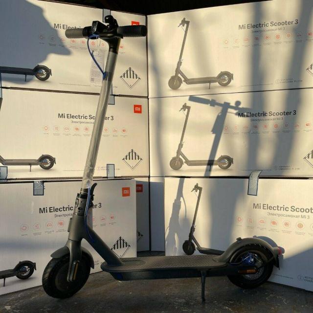 Xiaomi Mi 3 elektrinis paspirtukas scooter