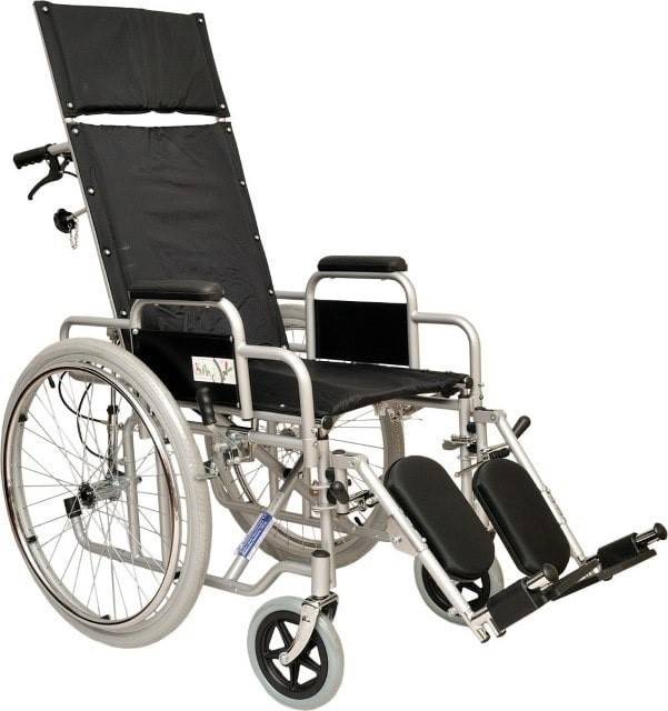 Neįgaliojo vežimėlis su gulima funkscija ,vaikštynė su keturiais ratukais