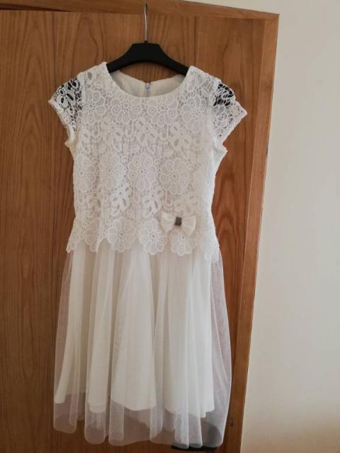 Suknelė balta 12-13 m.mergaitei