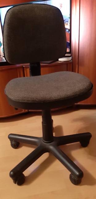 Rašomo stalo kėdė
