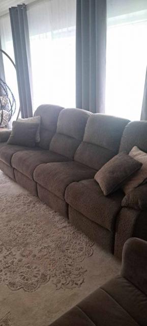 Parduodama komfortiška sofa