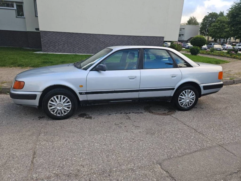 Parduodu automobilį AUDI