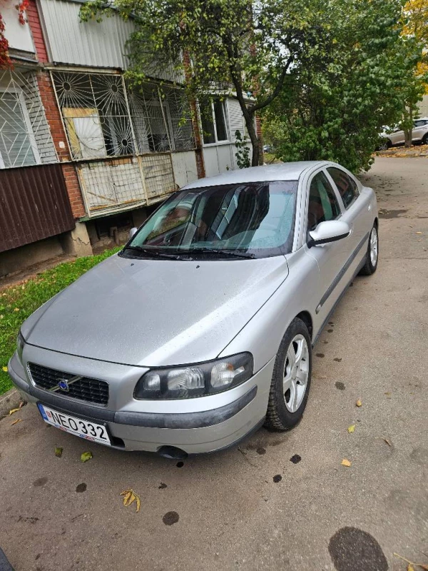 Volvo S60, Kaunas — 4/8