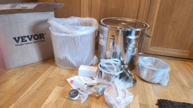 Naujas 30L distiliatorius 3 indai pilnas komplektas, paruostas naudojimui